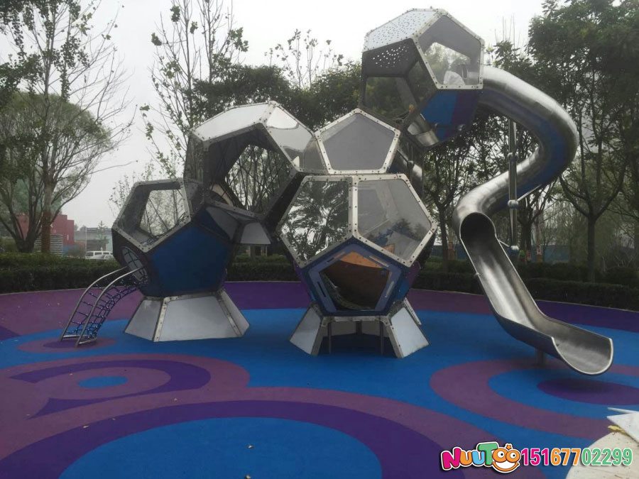 如何經(jīng)營(yíng)兒童樂園？應(yīng)該注意哪些？