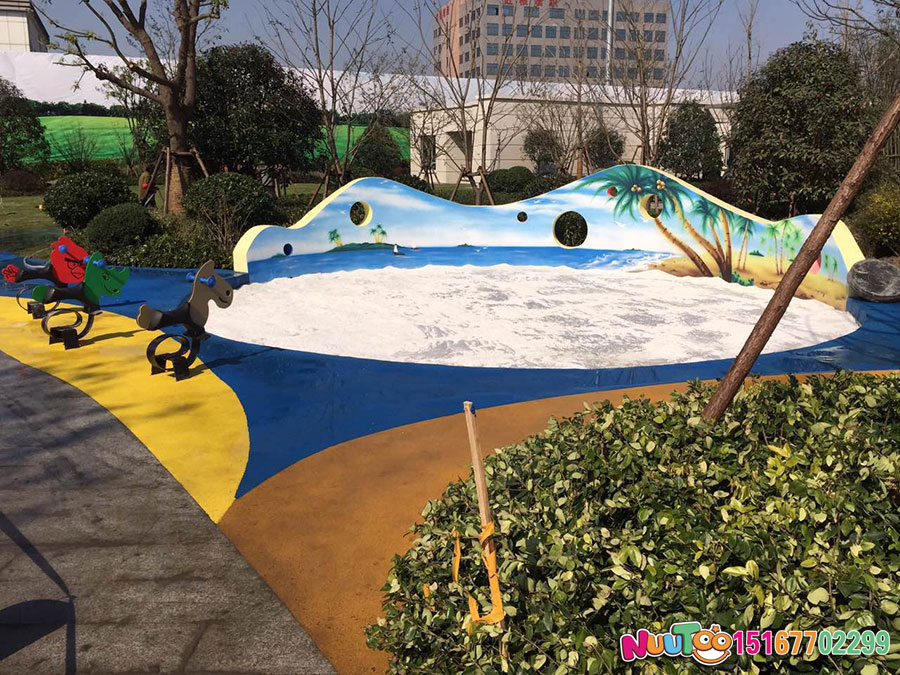 玩游樂園的海盜船，應(yīng)該注意什么呢？
