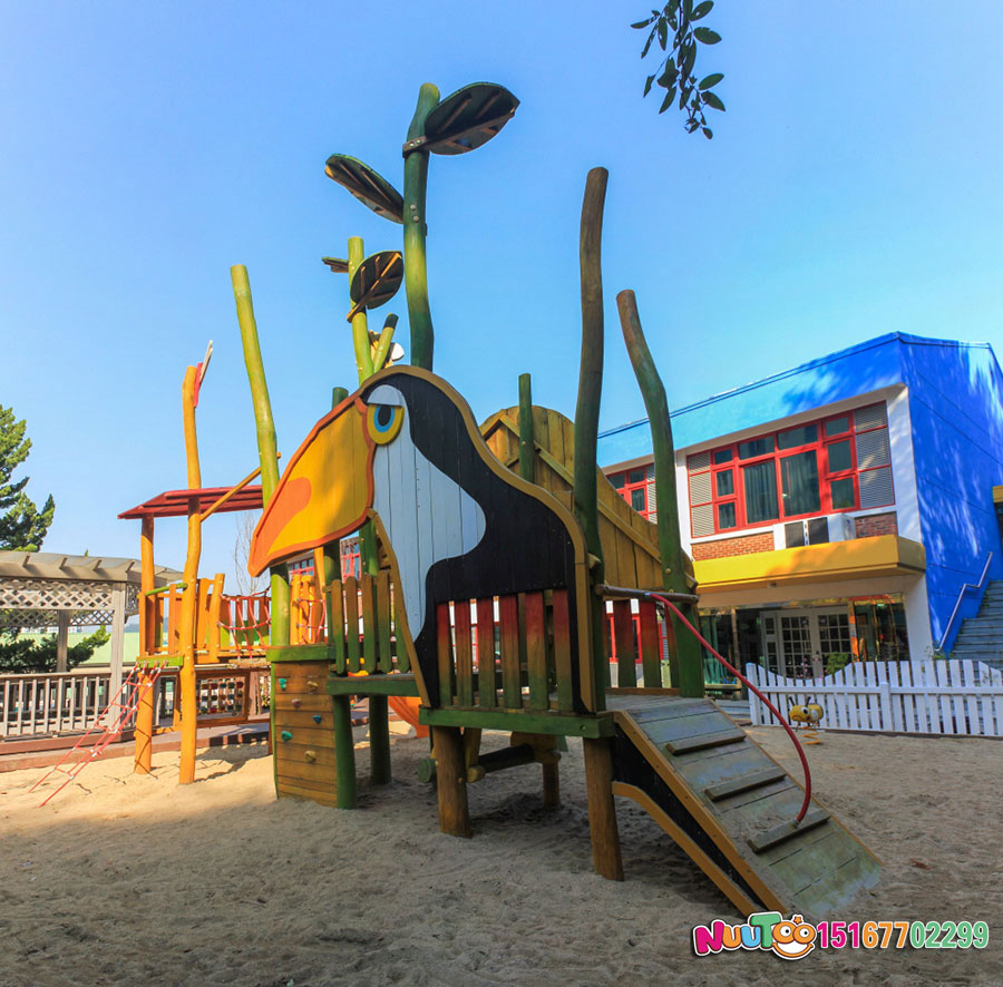 如何選擇正確的幼兒園戶外滑梯以及戶外滑梯怎么保養(yǎng)？